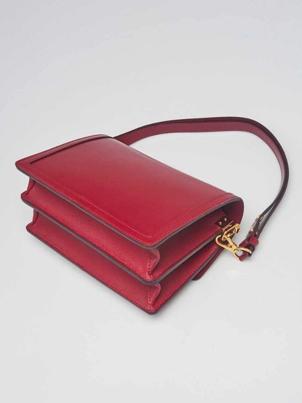 Louis Vuitton Cherry Berry Leather Dauphine MM Bag - Picture 3 of 11